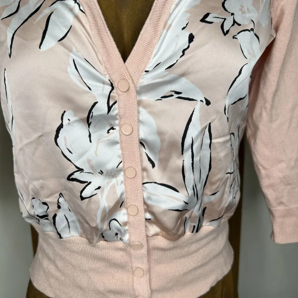 White House Black Market Floral Cardigan XS Petite Peach Satin Look